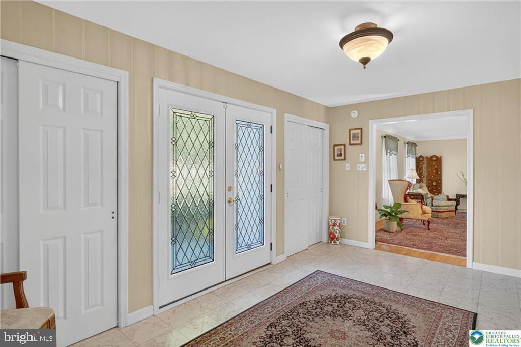 ROBIN HOOD - Residential