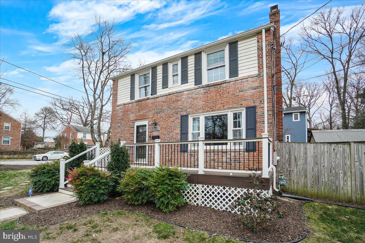 ROSEWOOD - Residential