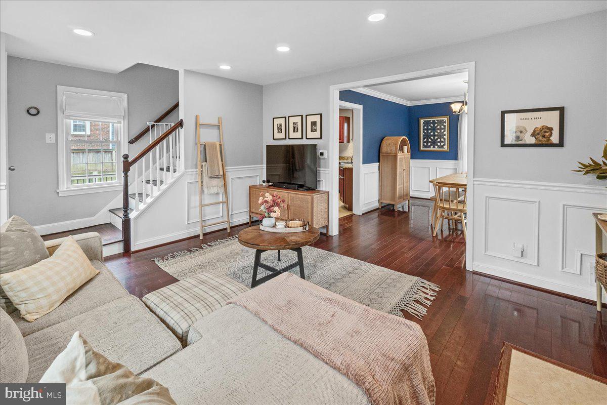 ROSEWOOD - Residential