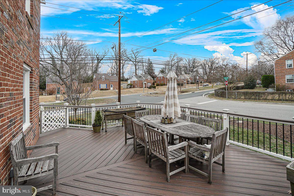 ROSEWOOD - Residential