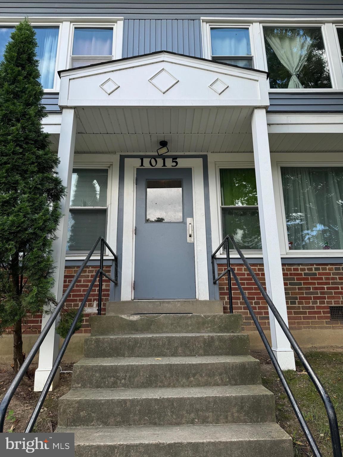 1015 QUEBEC TERRACE