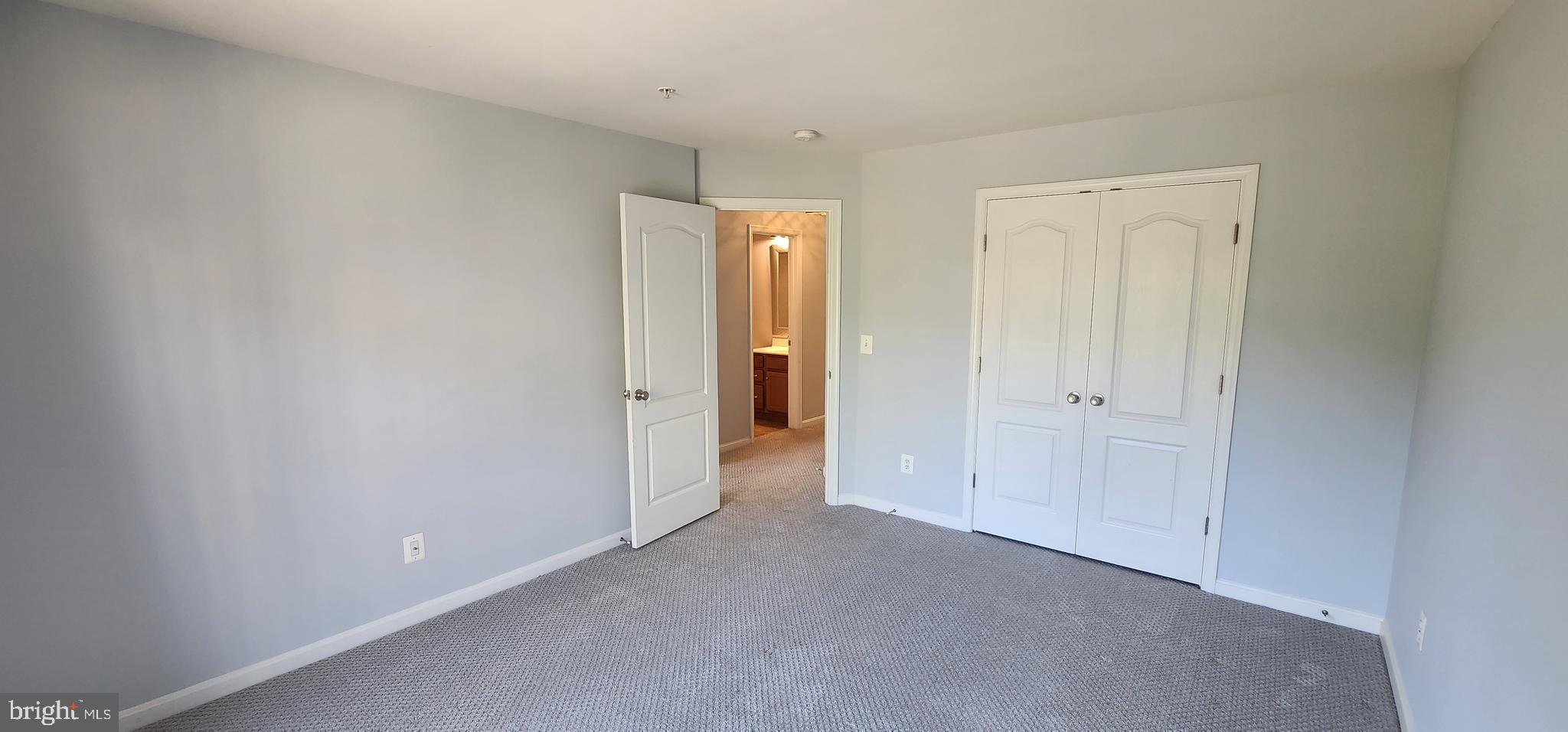 HEATHCOTE COMMONS CONDOMINIUMS - Residential Lease