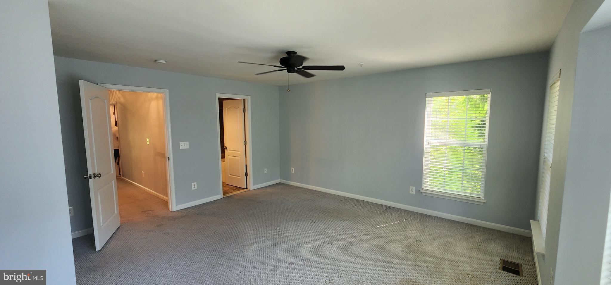 HEATHCOTE COMMONS CONDOMINIUMS - Residential Lease