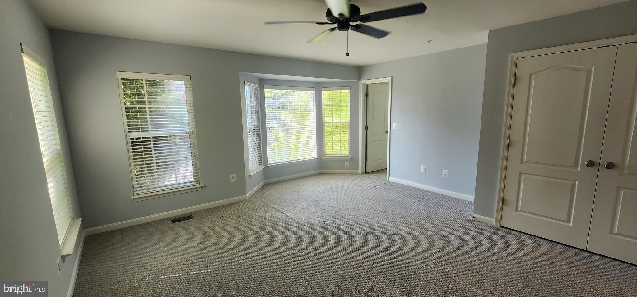 HEATHCOTE COMMONS CONDOMINIUMS - Residential Lease