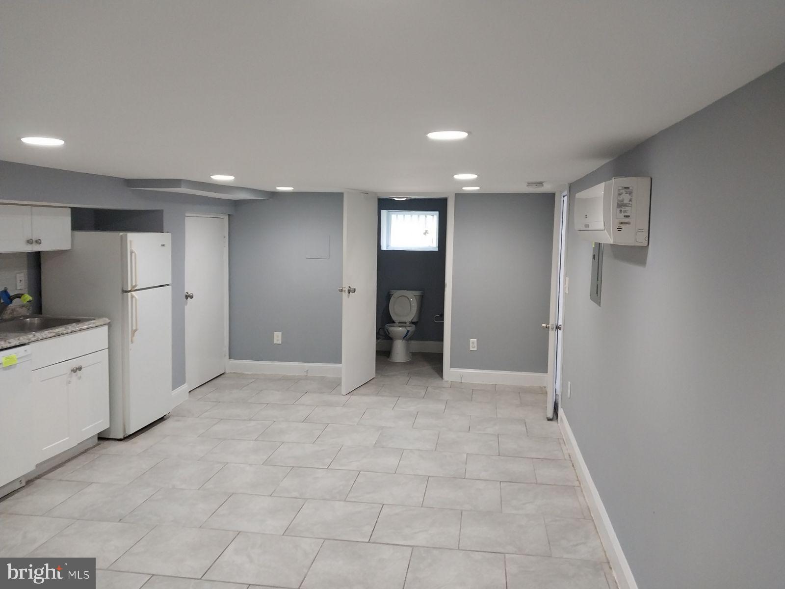 3811 BARRINGTON ROAD
