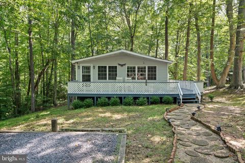 8524 STOCK DRIVE LUSBY MD 20657