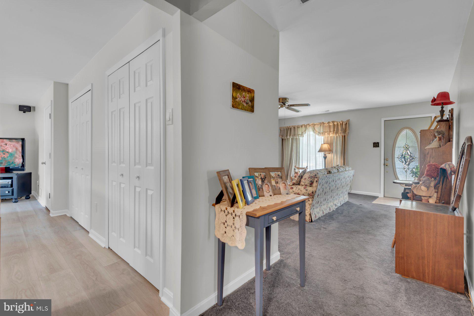 THE PROVINCES - Residential