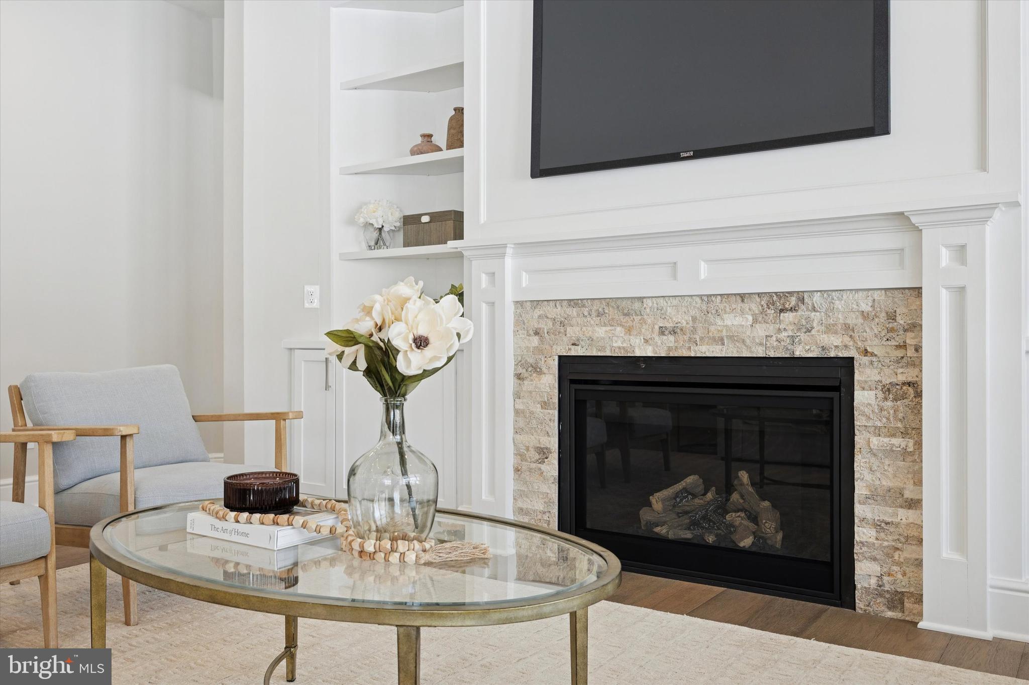 ENCLAVE AT GROVE - Residential