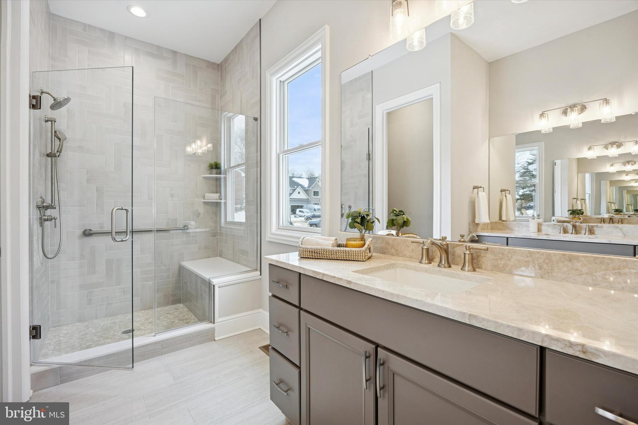 ENCLAVE AT GROVE - Residential