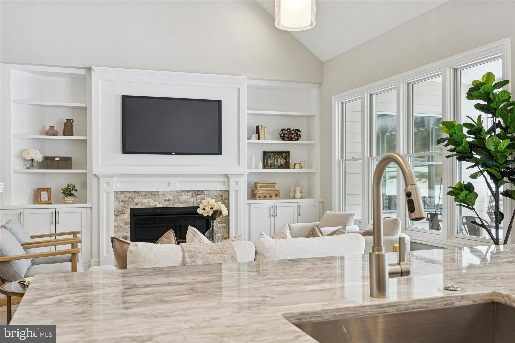 ENCLAVE AT GROVE - Residential