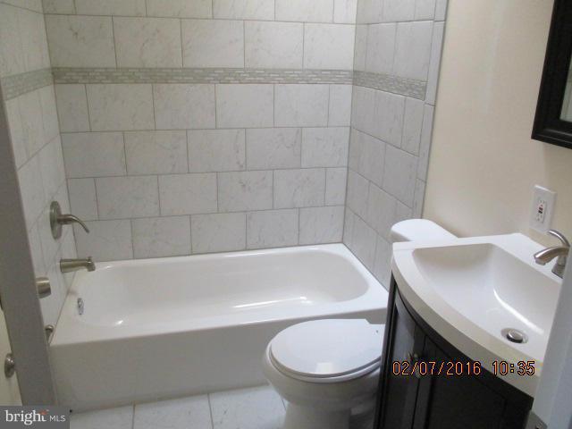 HIGHLANDTOWN - Residential