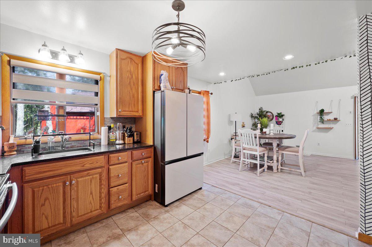 134 OAKENSHIELD DRIVE