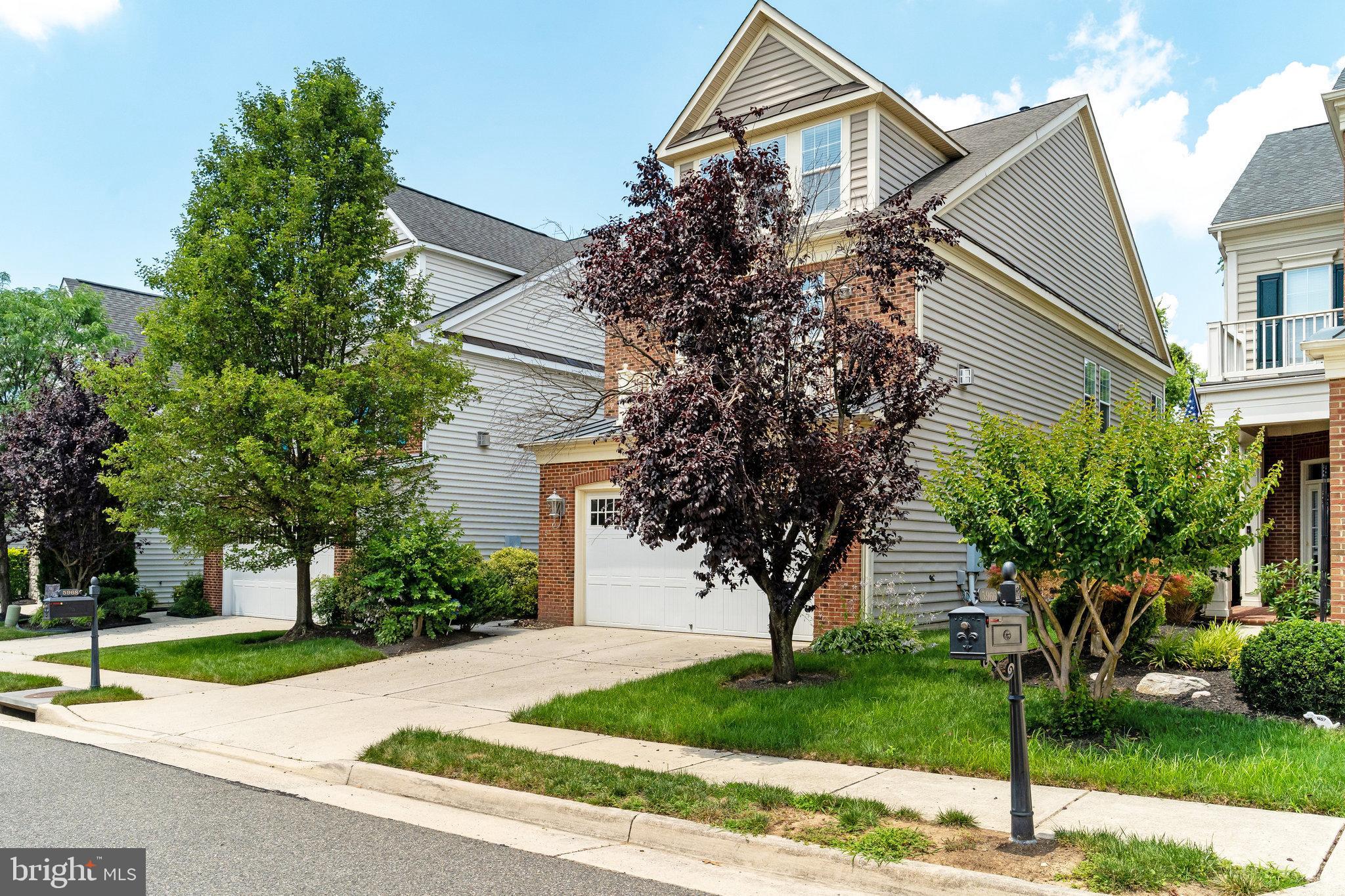 5968 MANORVIEW WAY