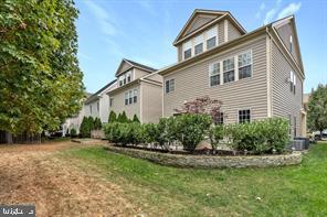 5968 MANORVIEW WAY