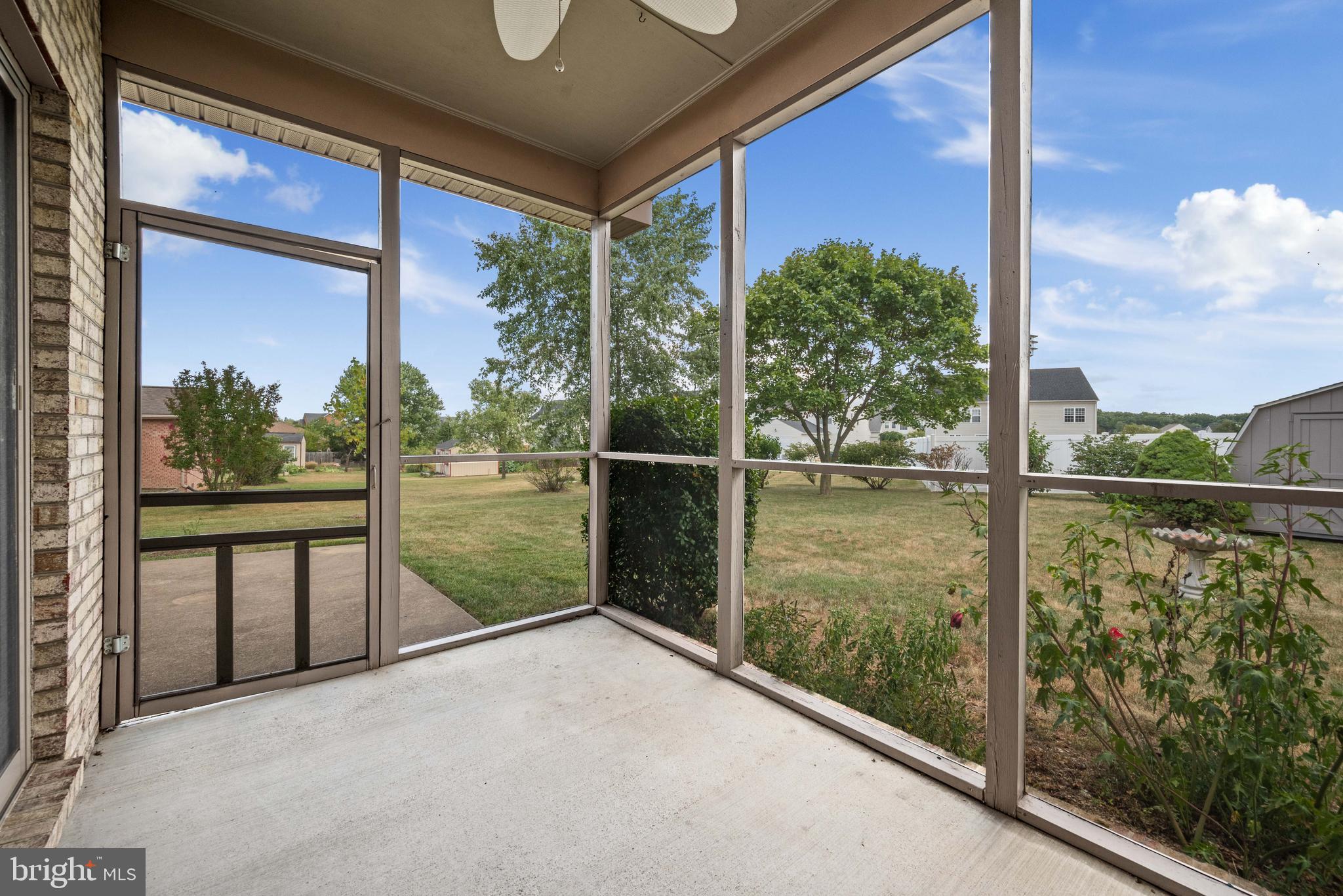 WAKELAND MANOR - Residential