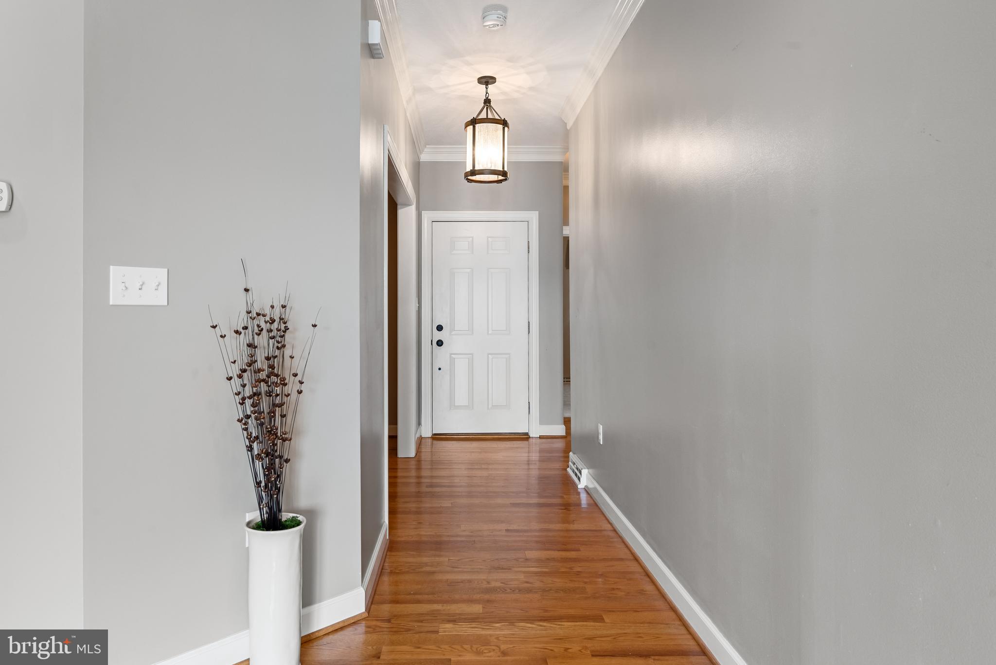 WAKELAND MANOR - Residential