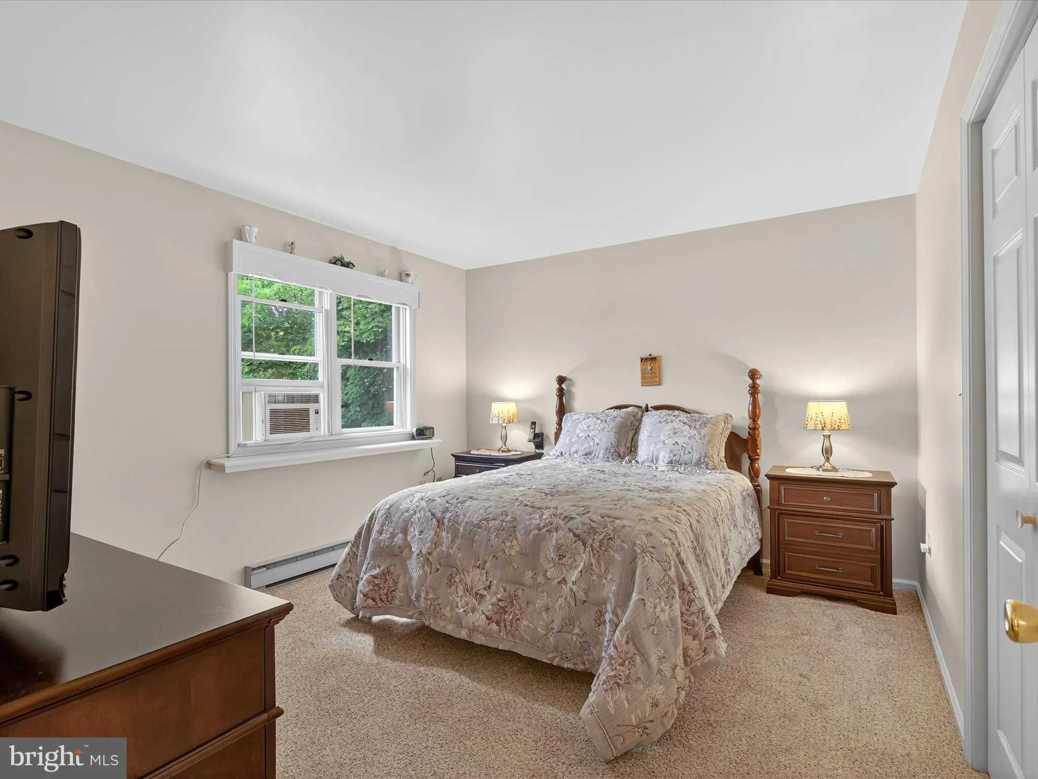 Lititz, Pennsylvania 17543, United States, 2 Bedrooms Bedrooms, ,2 BathroomsBathrooms,Residential,Pending,146655