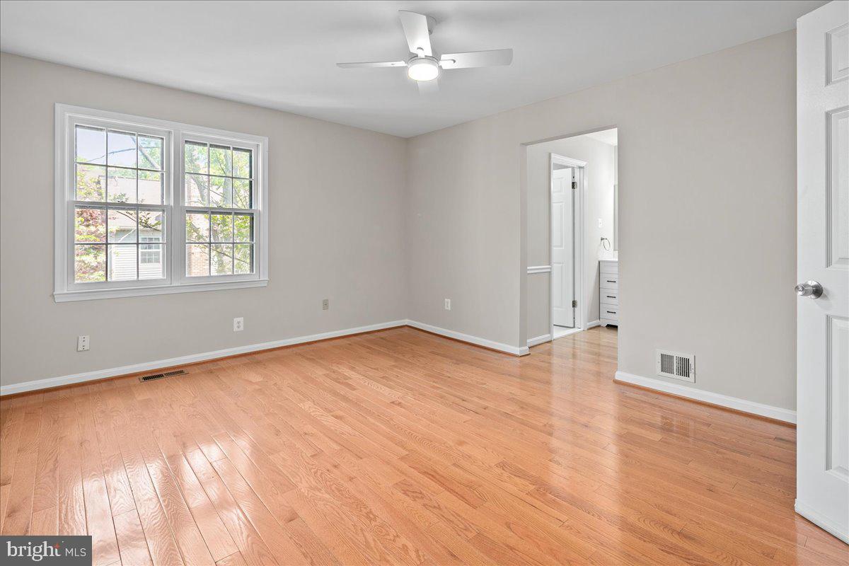 COUNTRY CREEK - Residential