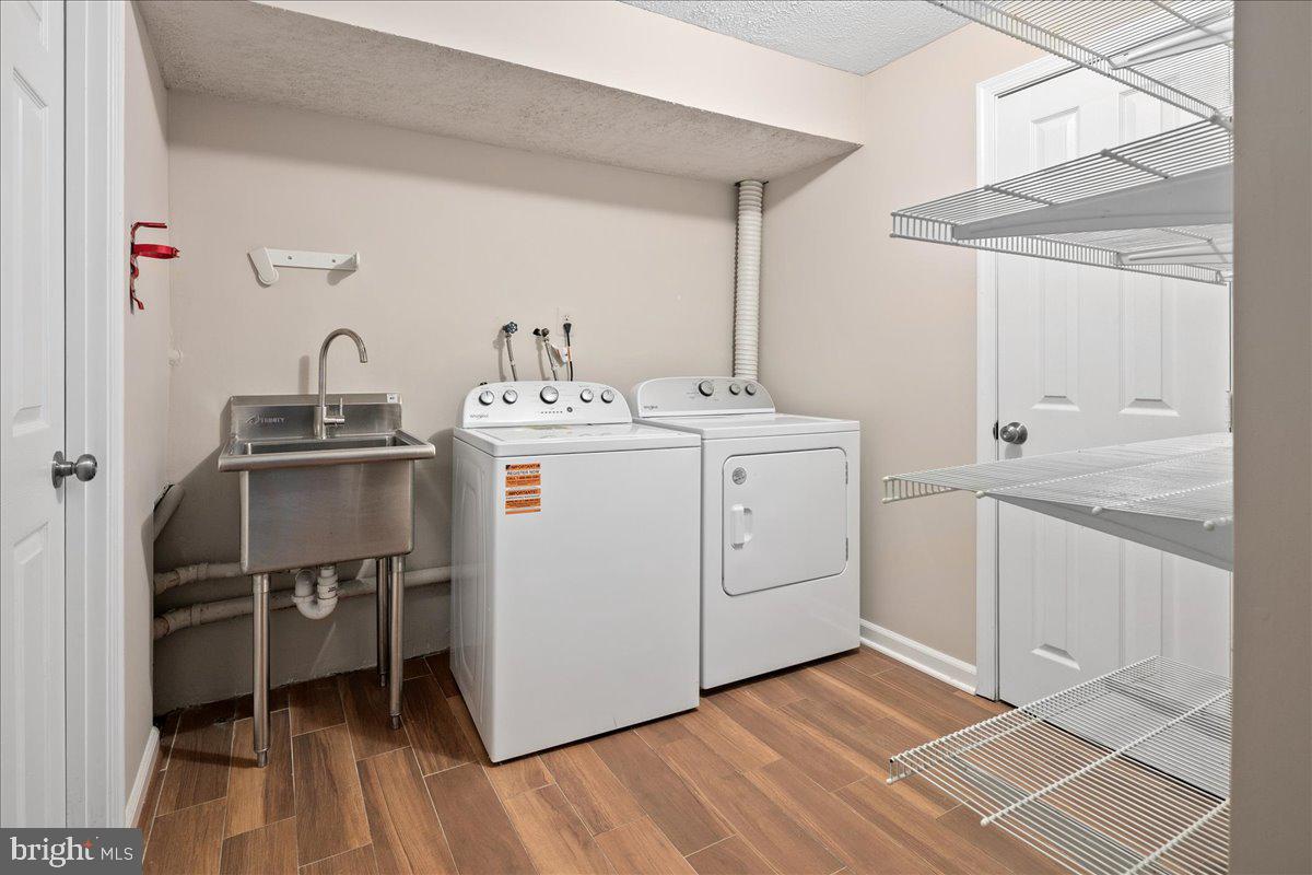 COUNTRY CREEK - Residential