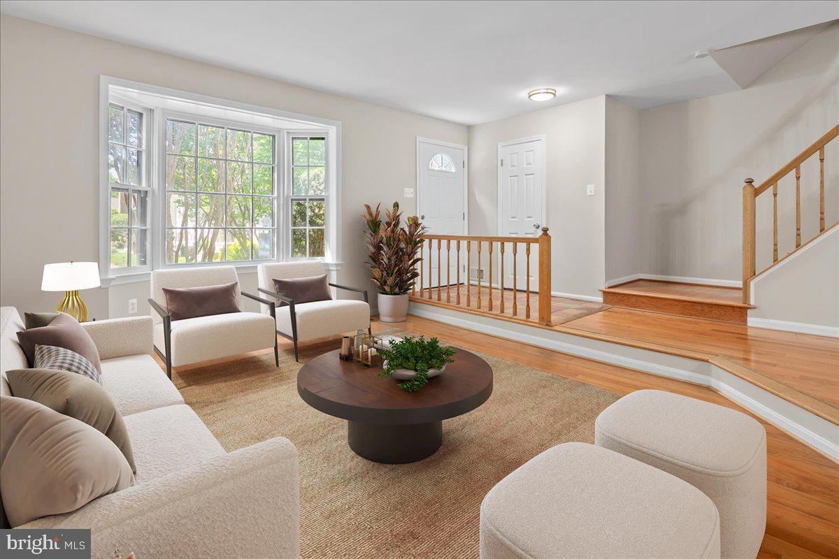 COUNTRY CREEK - Residential