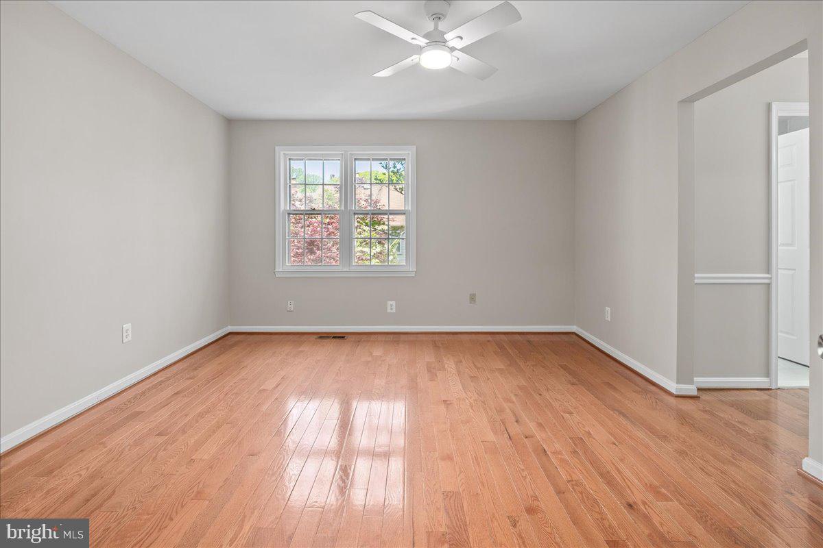 COUNTRY CREEK - Residential