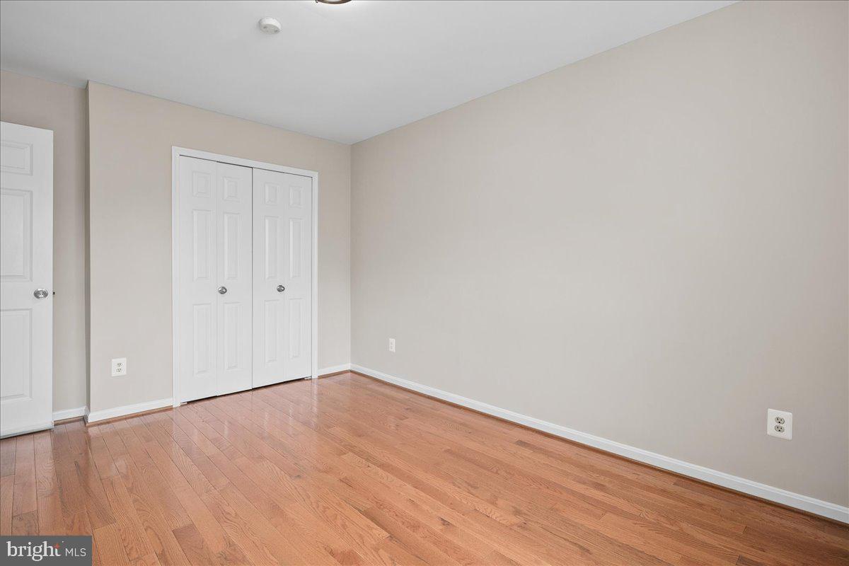 COUNTRY CREEK - Residential