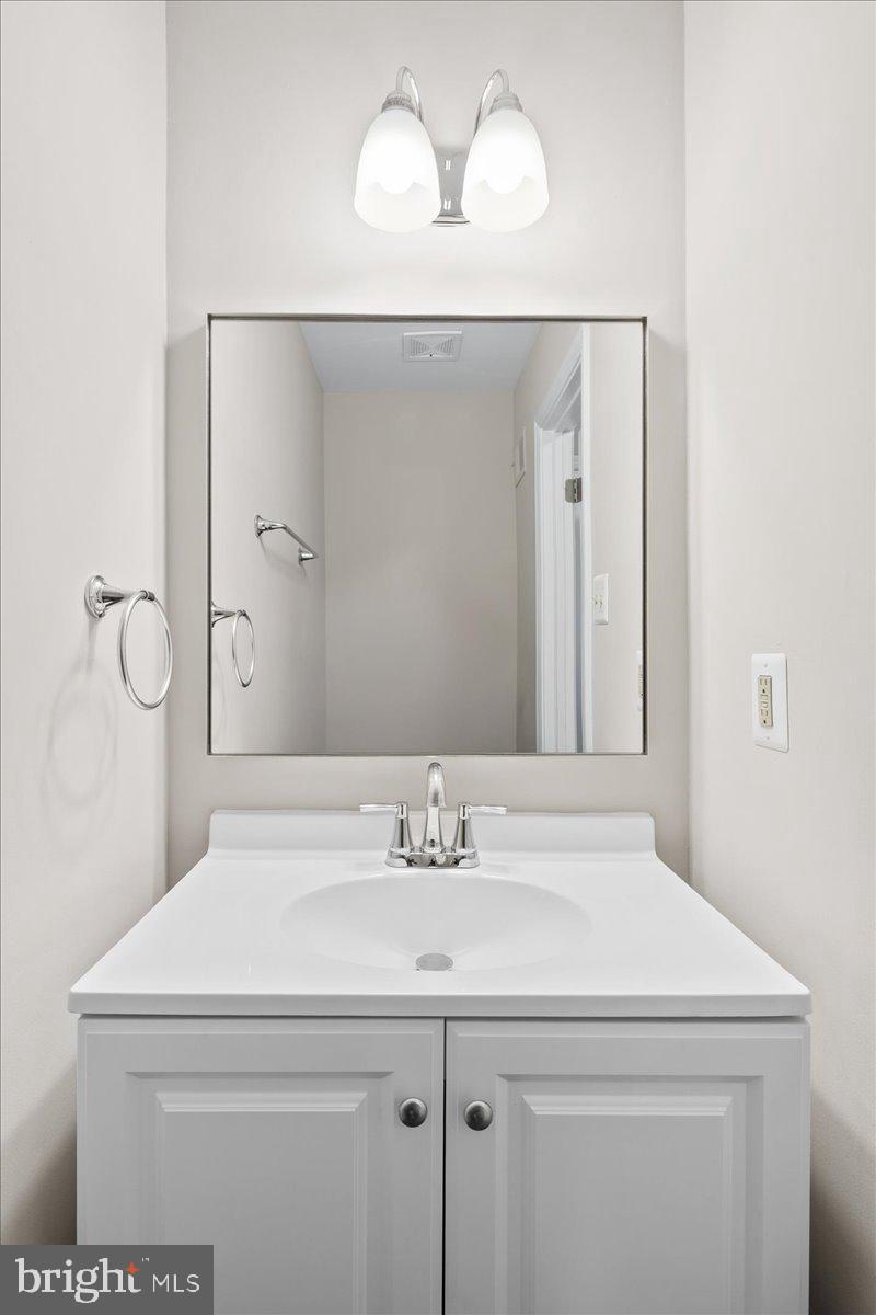 COUNTRY CREEK - Residential