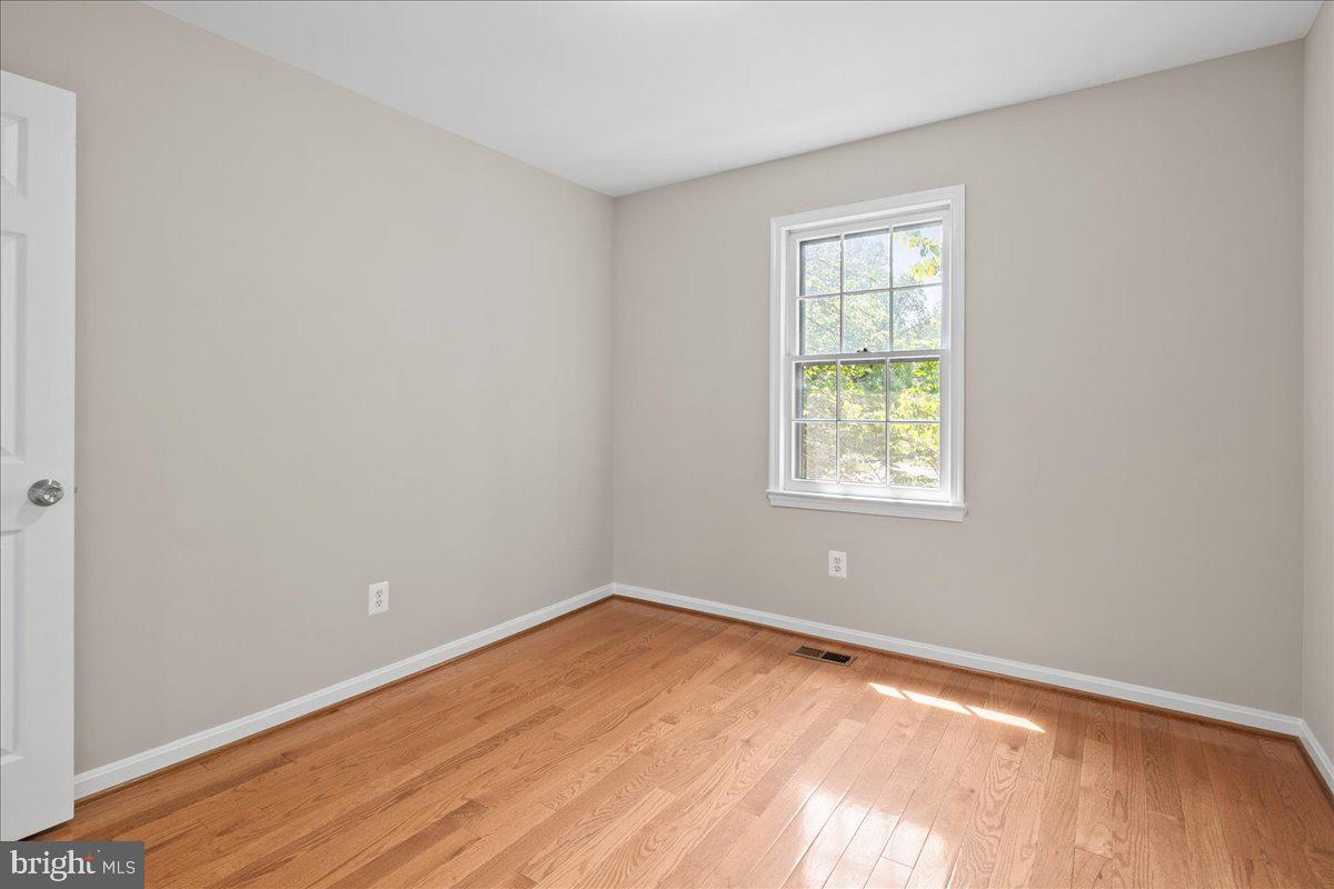 COUNTRY CREEK - Residential