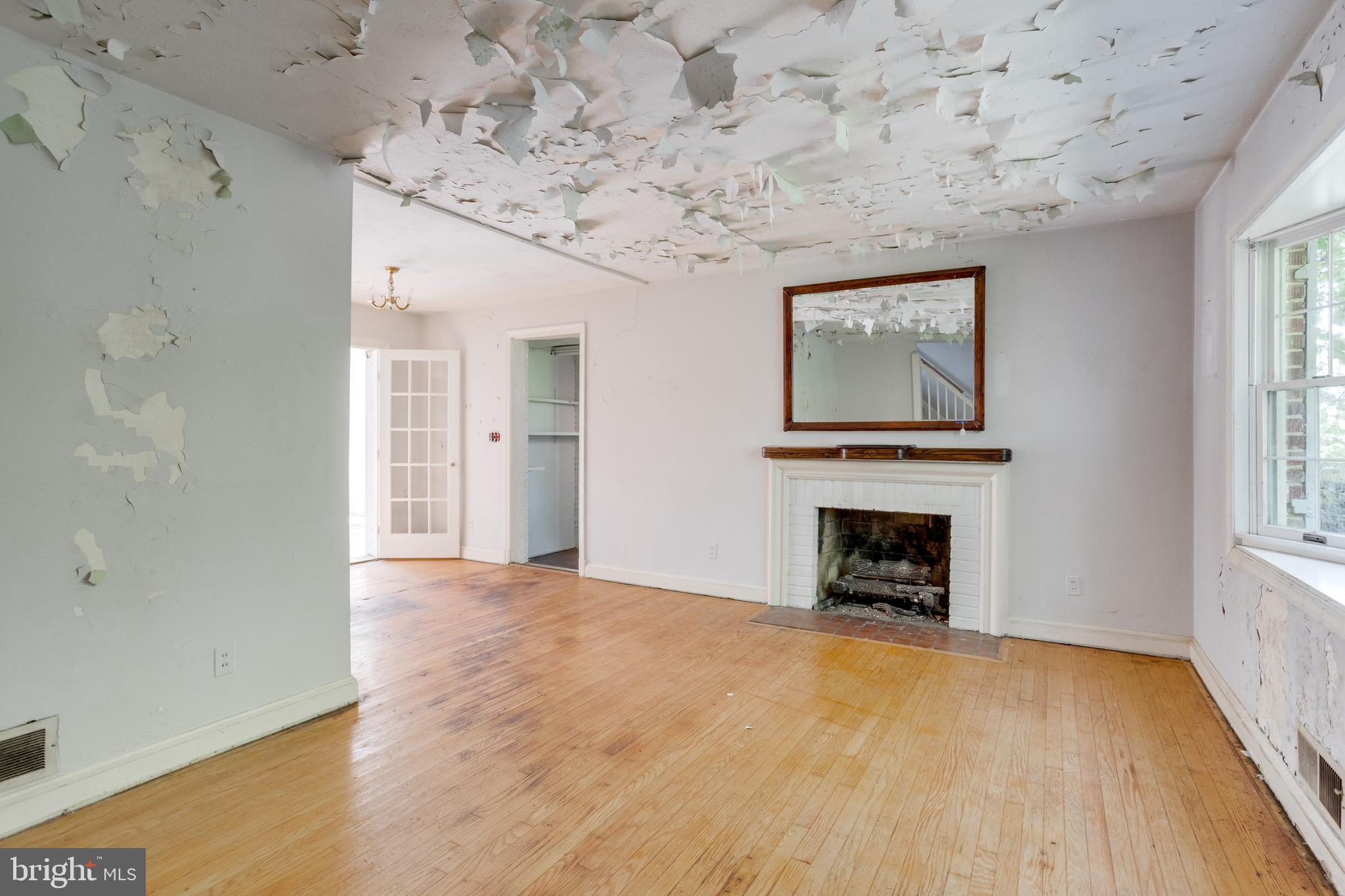 4113 PINERIDGE DRIVE