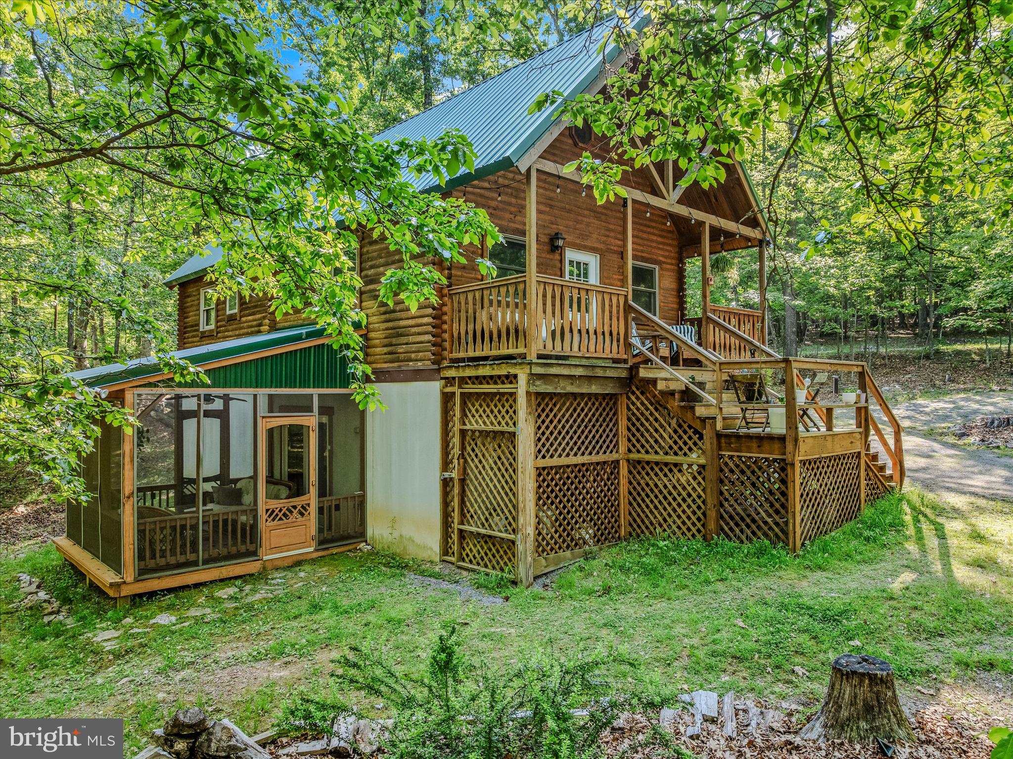 RIVER RIDGE - Residential