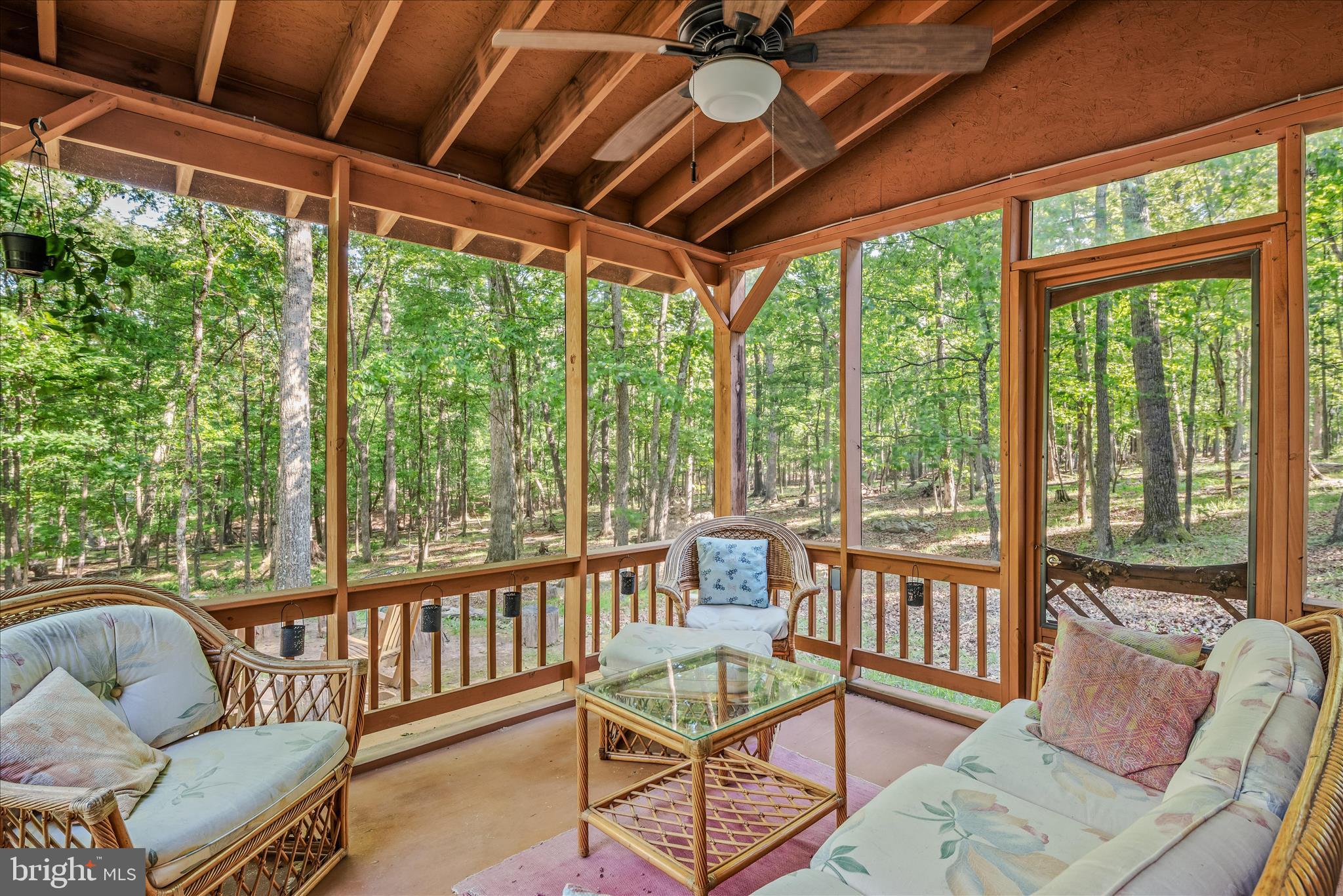 RIVER RIDGE - Residential