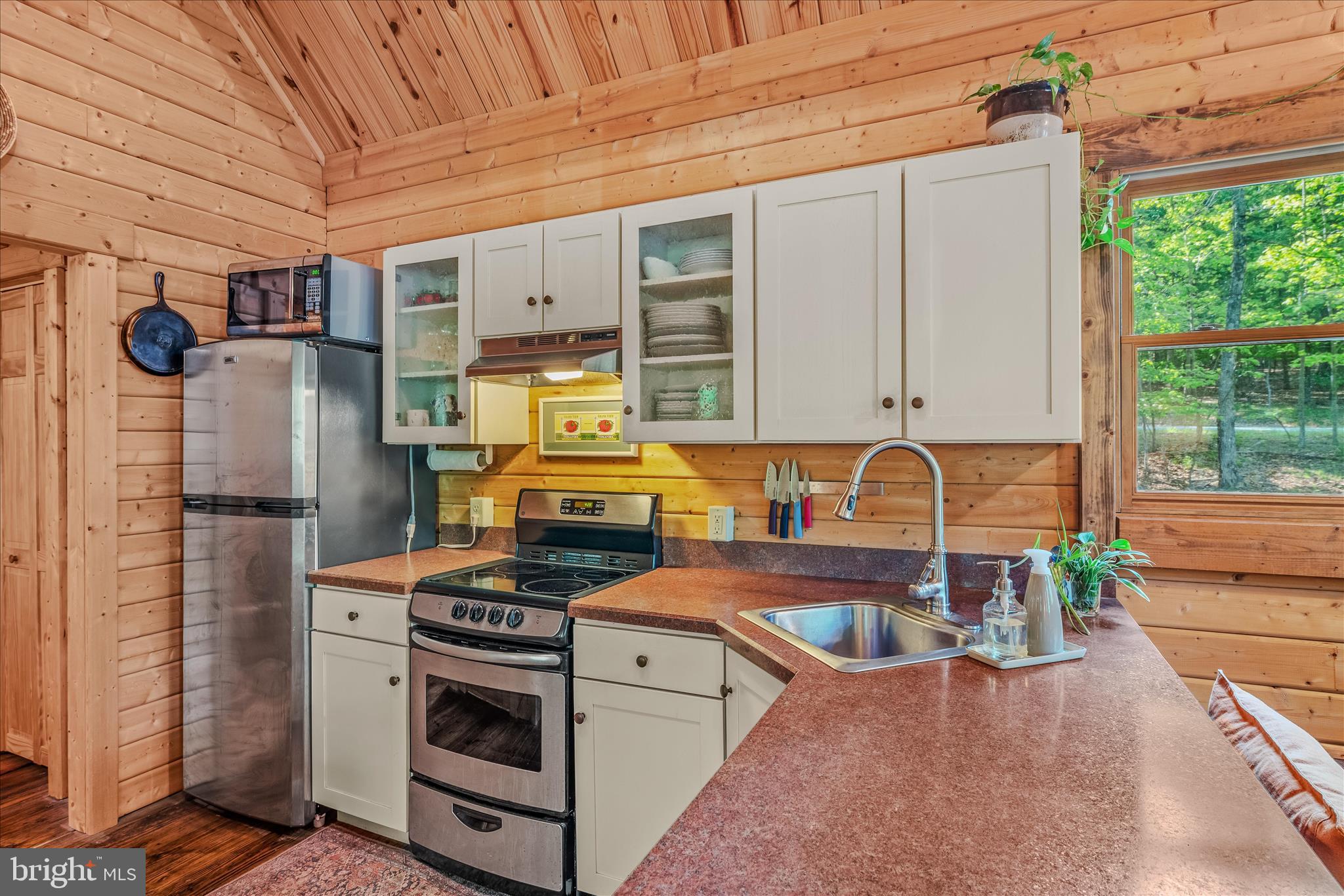 RIVER RIDGE - Residential
