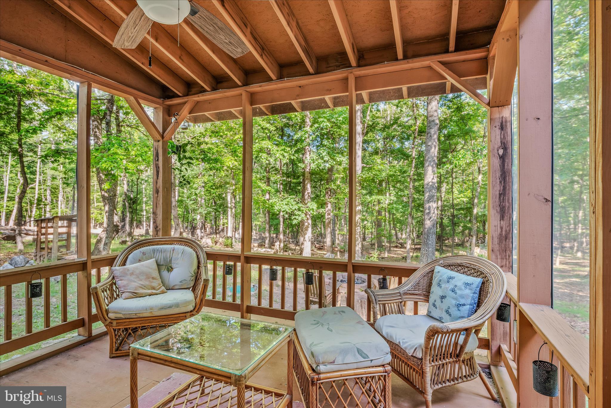 RIVER RIDGE - Residential