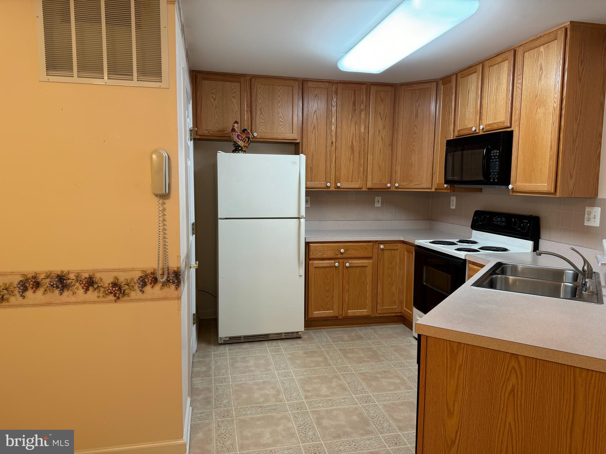 NELLS ACRES - Residential