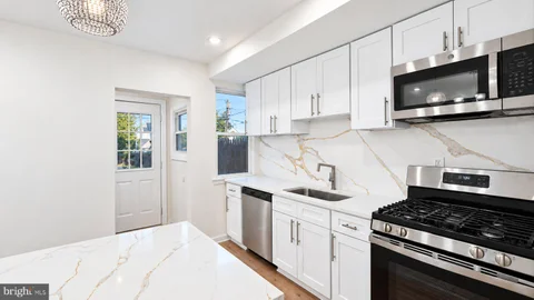 215 Horton Avenue, Brooklawn, NJ 08030 - #: NJCD2125898
