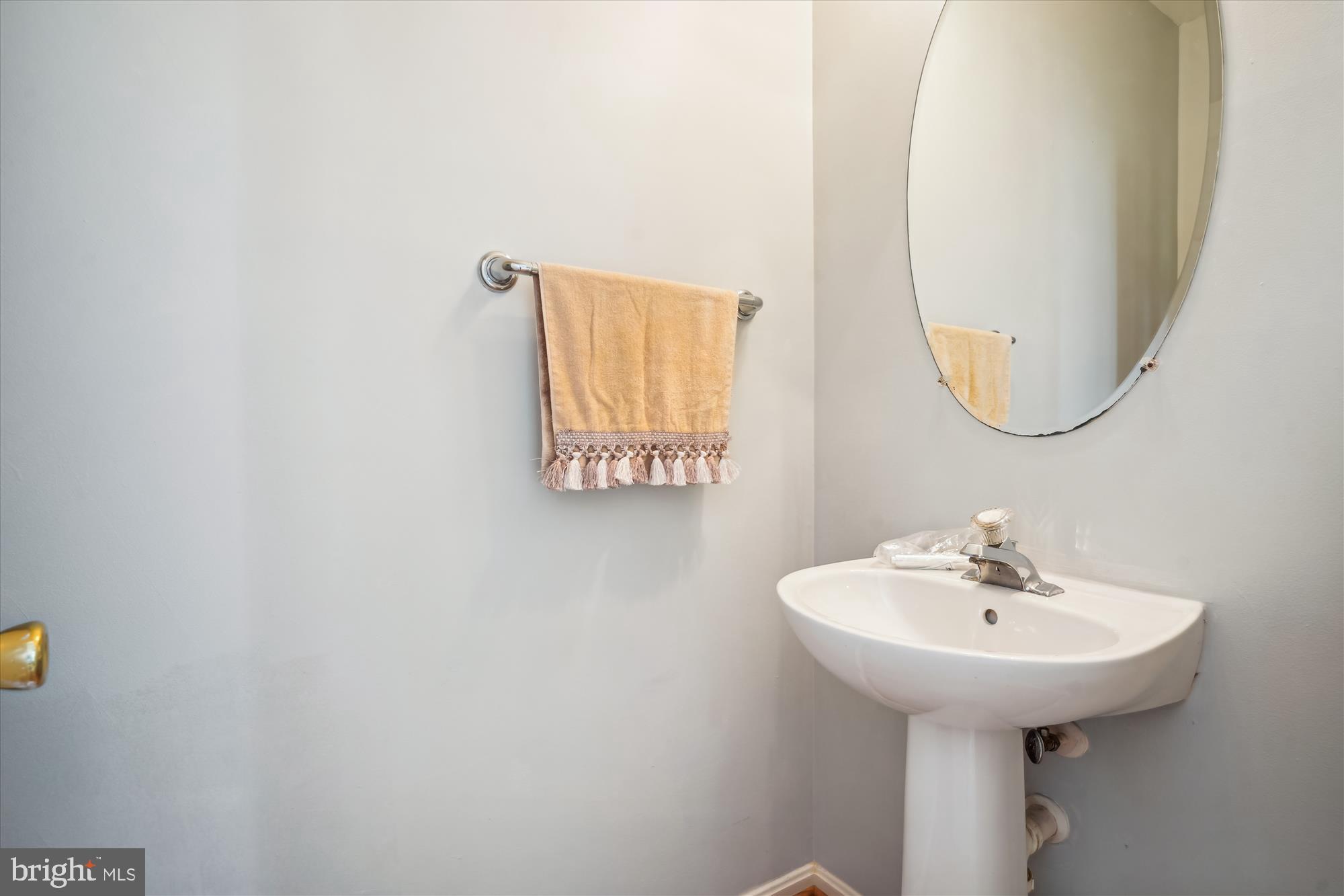 WAYSIDE VILLAGE - Residential