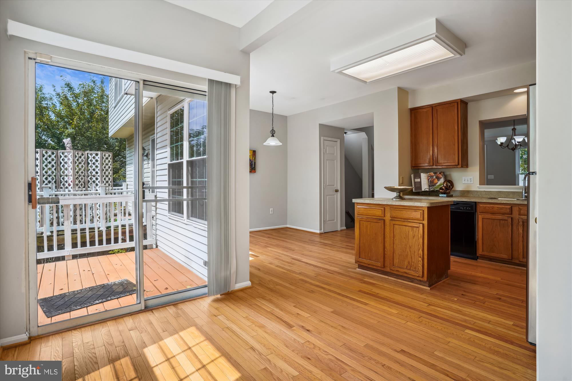 WAYSIDE VILLAGE - Residential