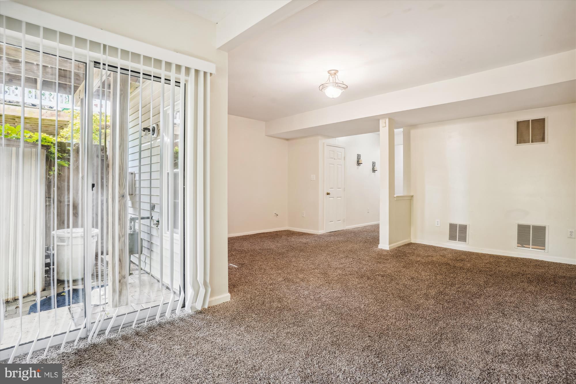 WAYSIDE VILLAGE - Residential