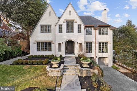 4433 CATHEDRAL AVENUE NW WASHINGTON DC 20016