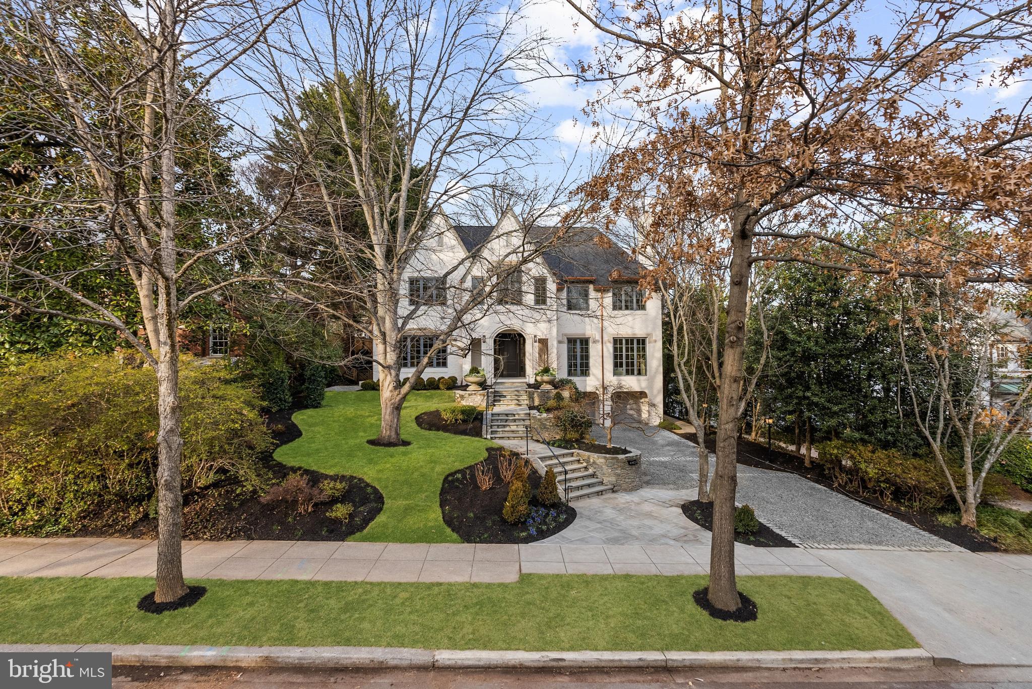 WESLEY HEIGHTS - Residential