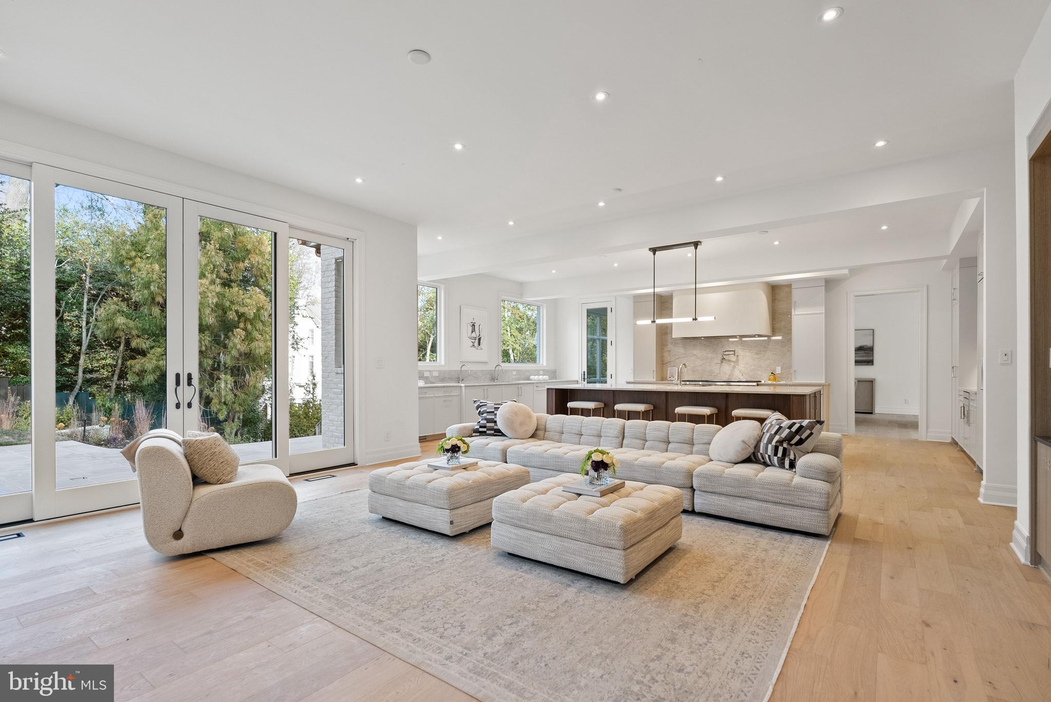 WESLEY HEIGHTS - Residential