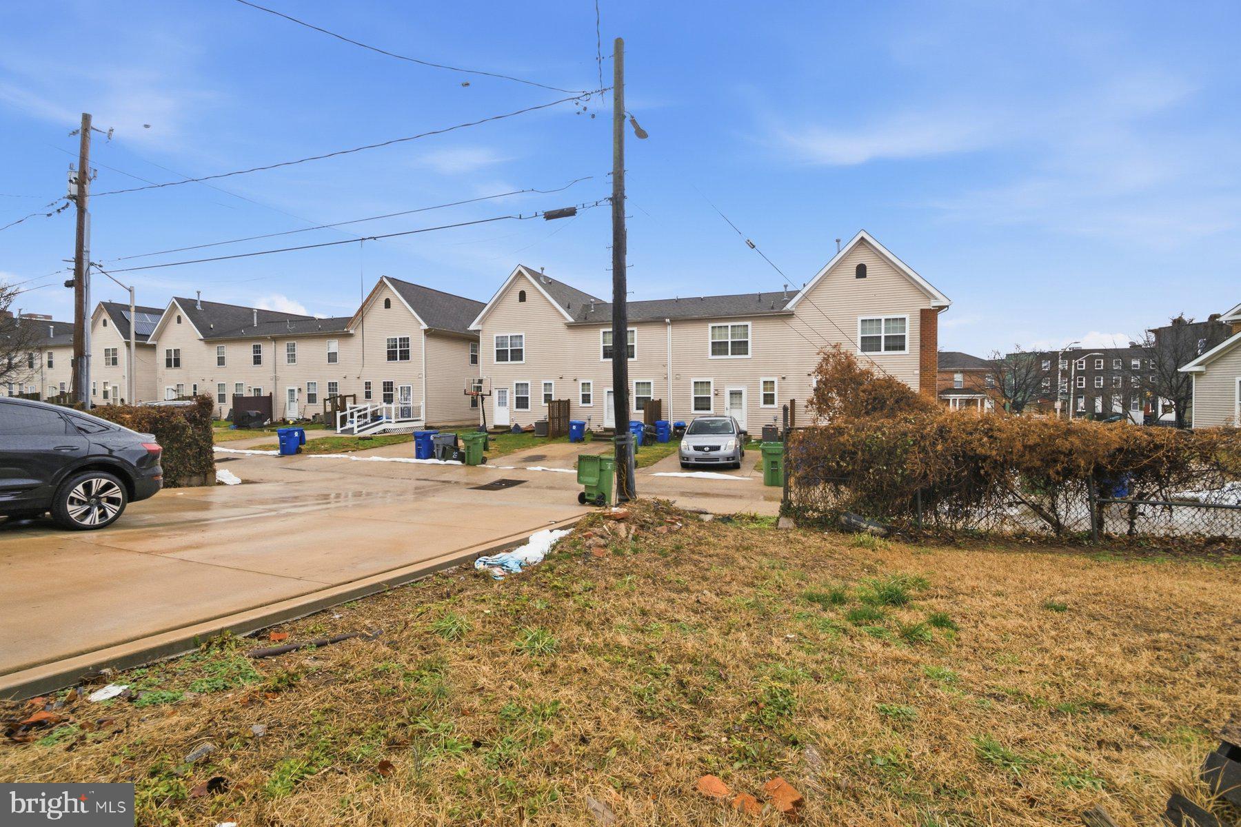 HERITAGE CROSSING - Residential