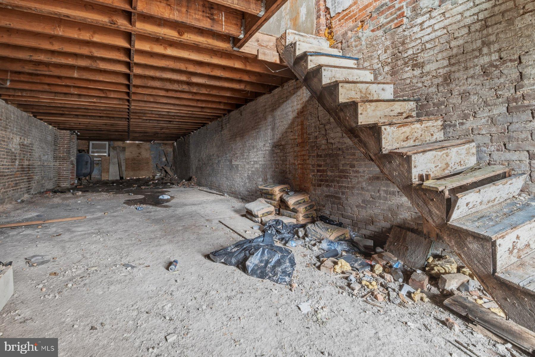 HERITAGE CROSSING - Residential