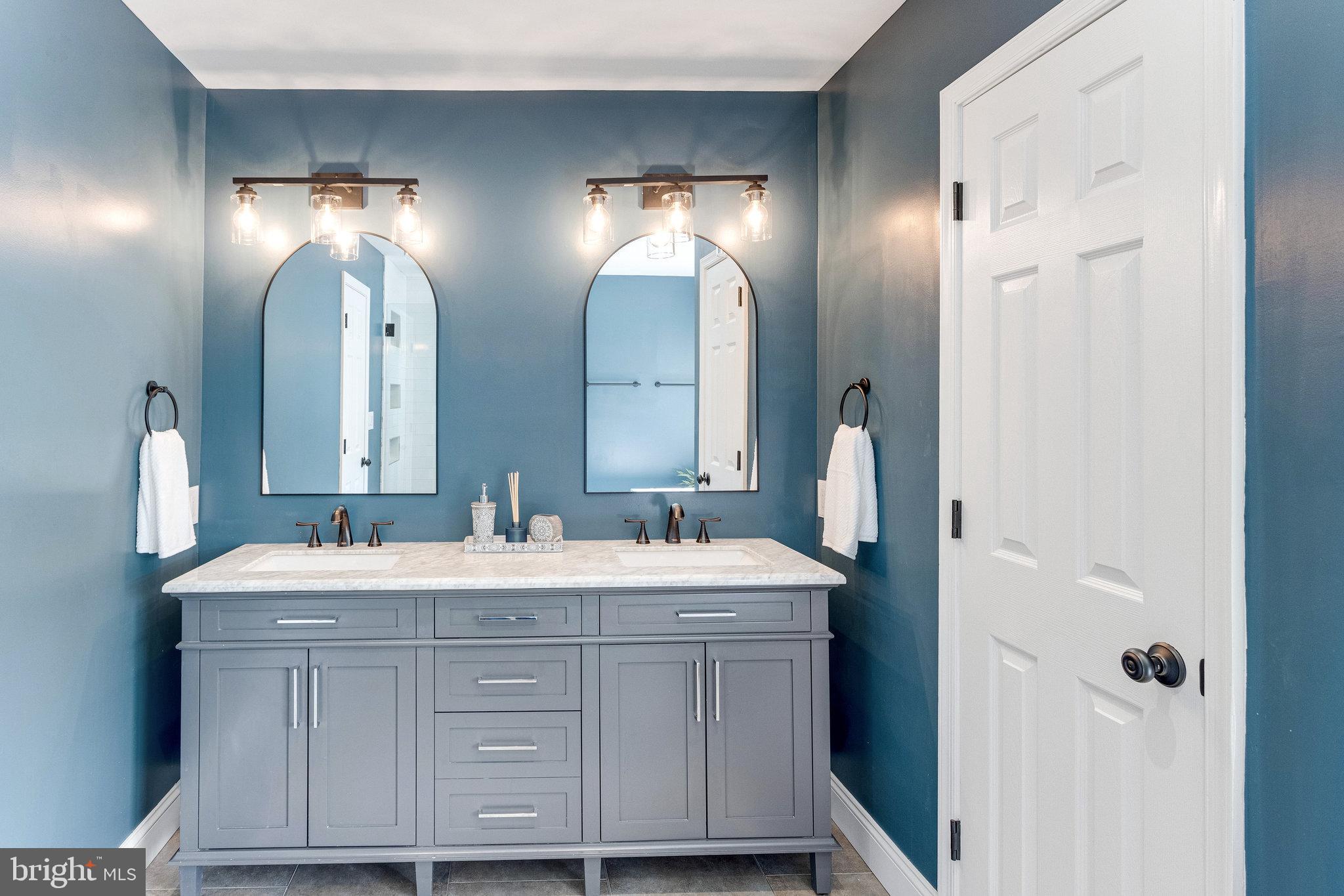 PARK RIDGE - Residential