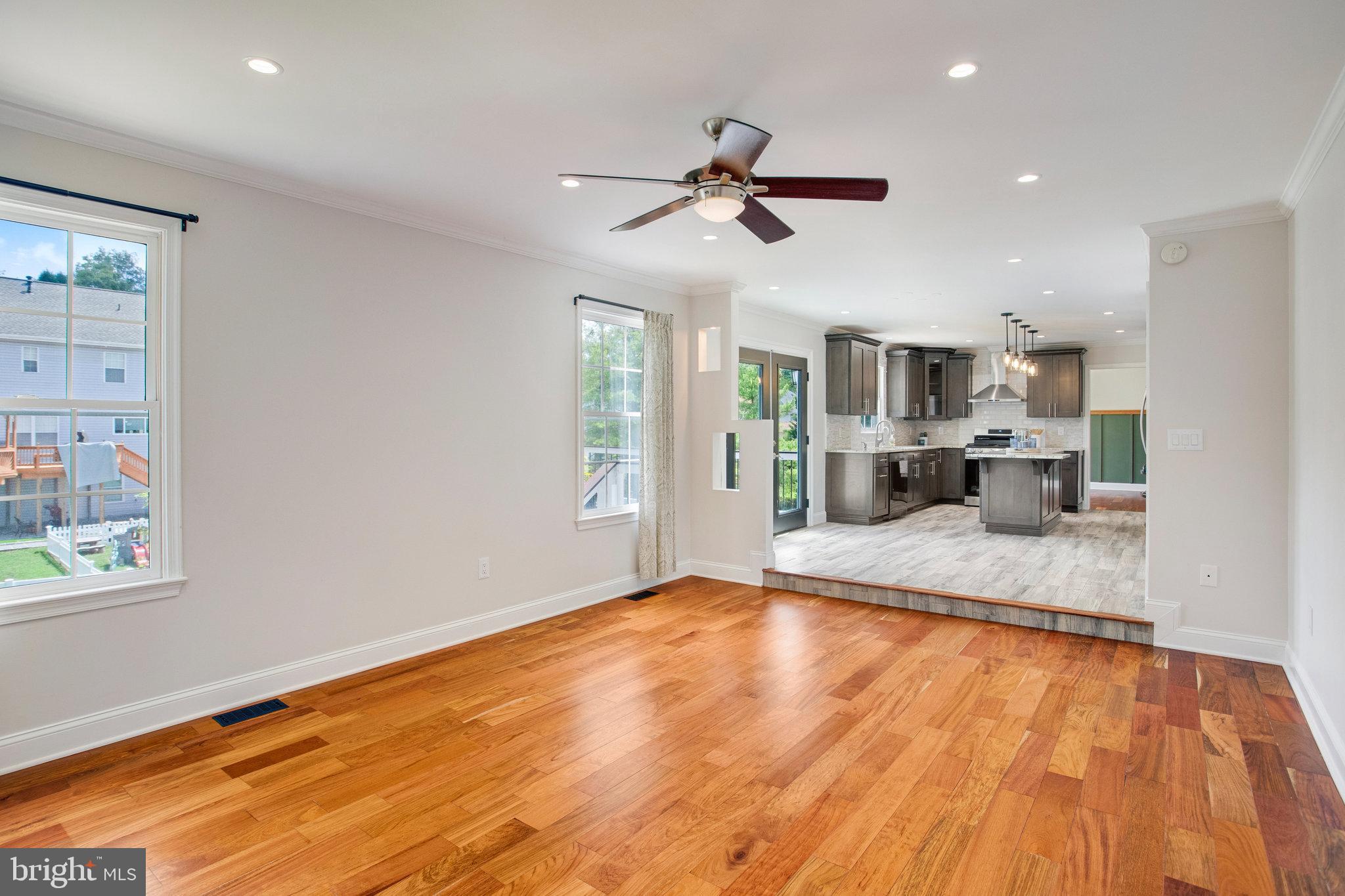 PARK RIDGE - Residential