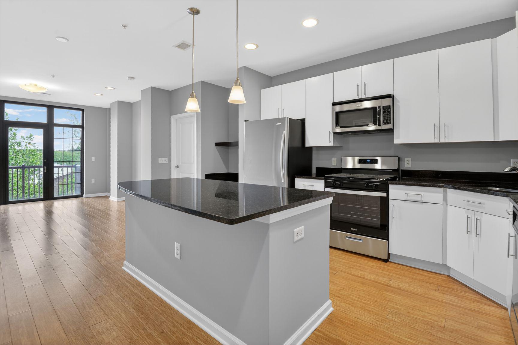 SPECTRUM CONDO - Residential