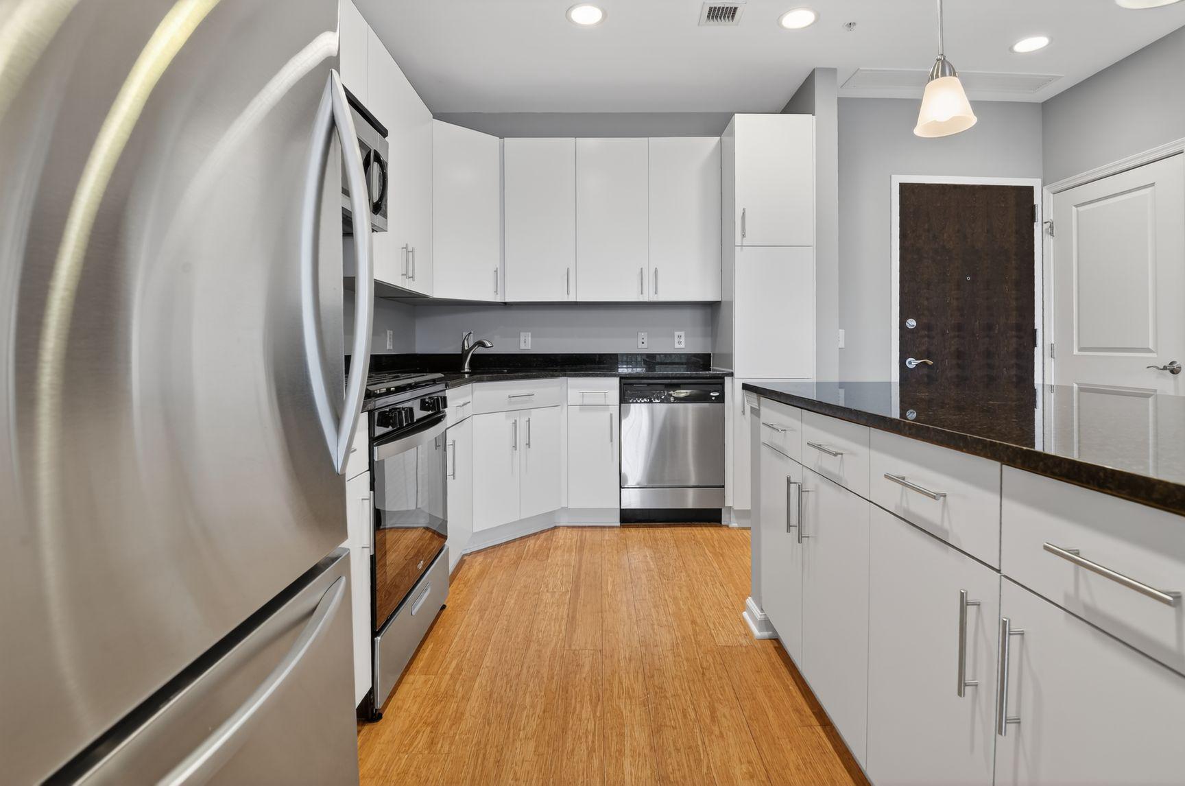 SPECTRUM CONDO - Residential