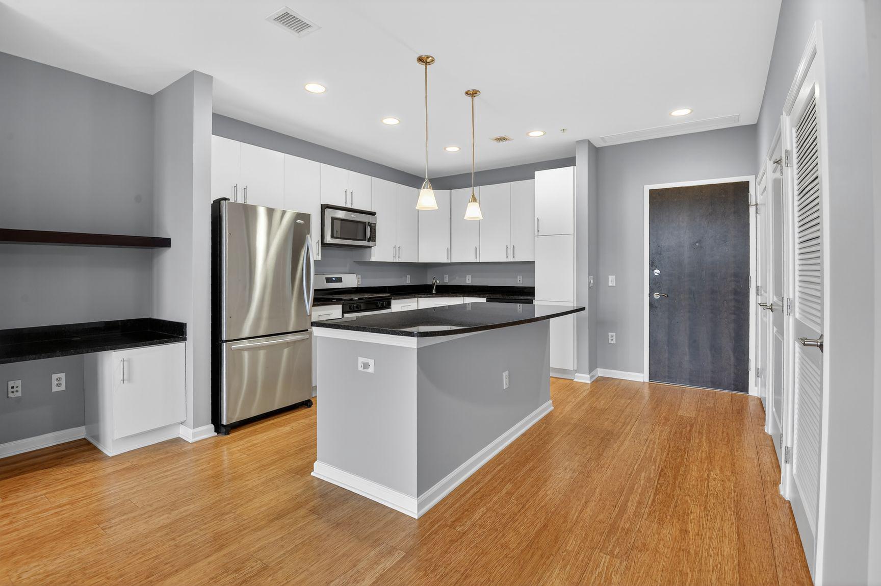 SPECTRUM CONDO - Residential