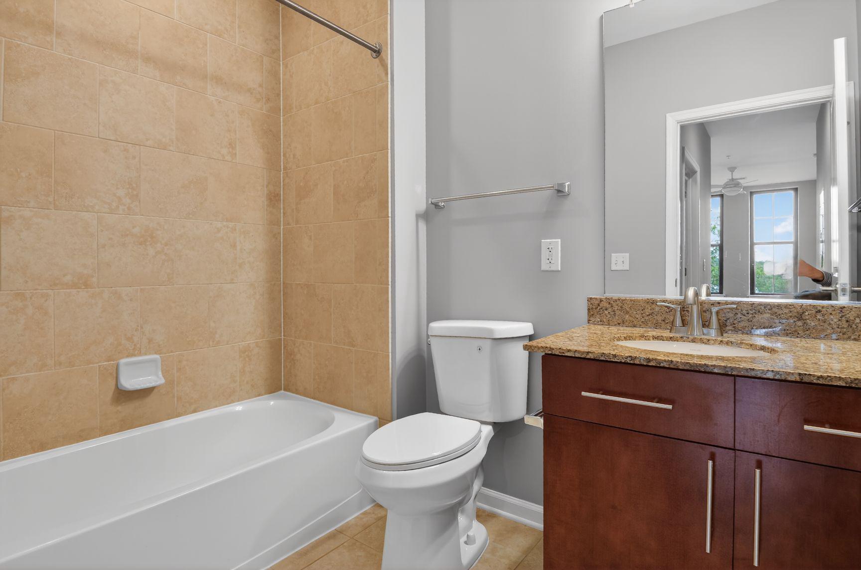 SPECTRUM CONDO - Residential