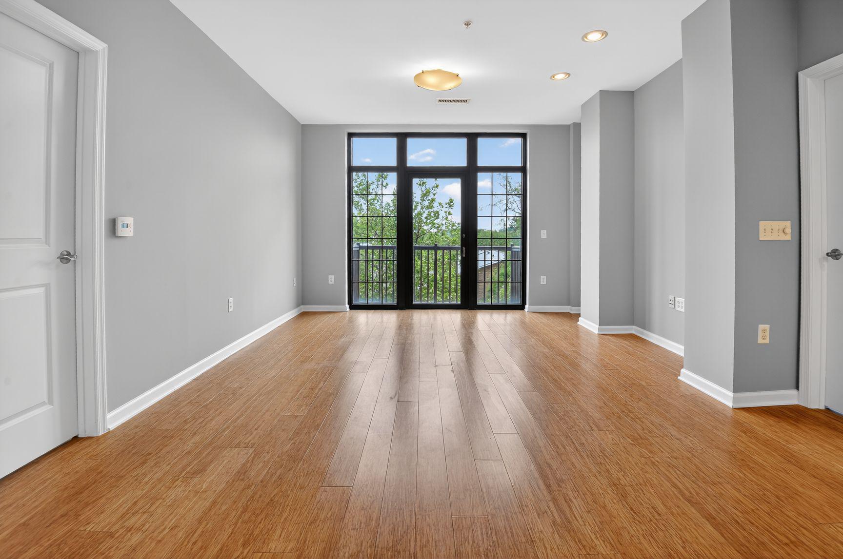 SPECTRUM CONDO - Residential